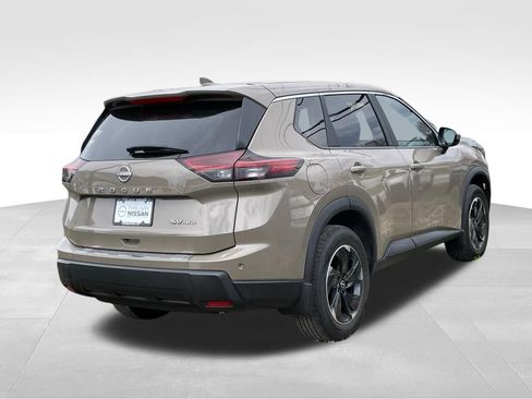 Certified 2024 Nissan Rogue SV AWD/4WD image 5