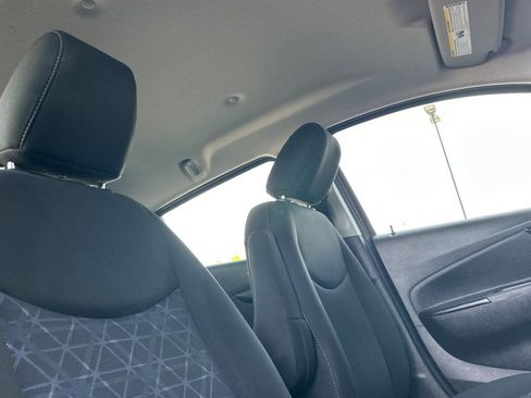 Used 2019 Chevrolet Spark LT image 20