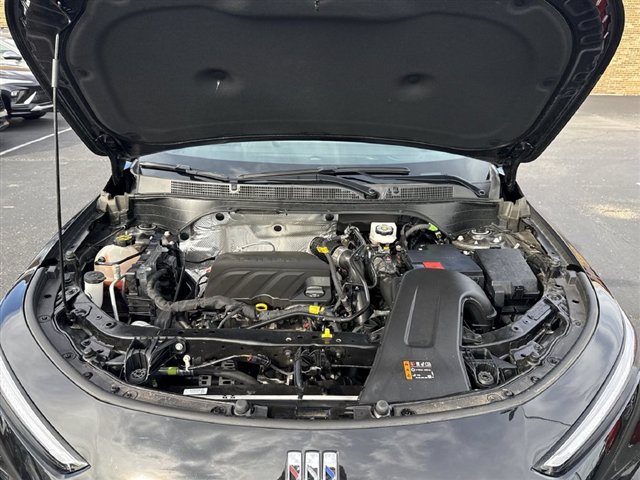 Used 2024 Buick Envista Sport Touring w/ Convenience I Package FWD image 29