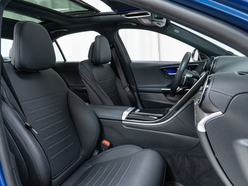 Certified 2024 Mercedes-Benz C 300 4MATIC Sedan image 22