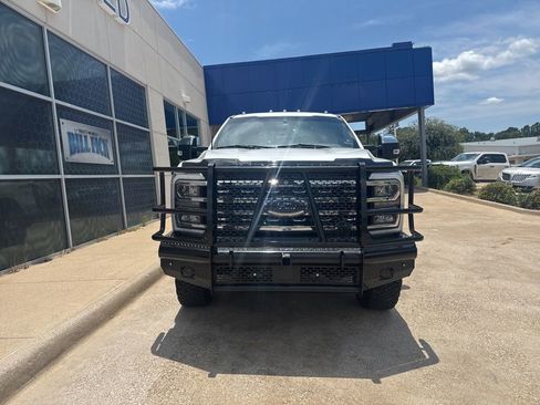 Used 2023 Ford F250 Lariat w/ Lariat Ultimate Package AWD/4WD image 12