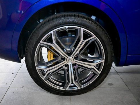 Used 2023 Maserati Levante GT AWD/4WD image 45