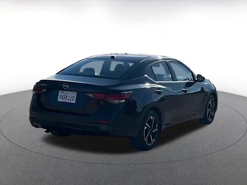 Used 2025 Nissan Sentra SV image 14