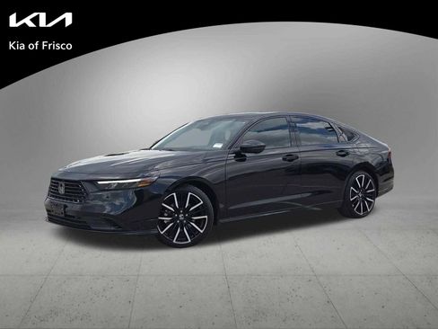 Used 2025 Honda Accord Touring image 1
