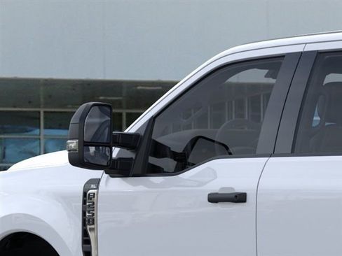 New 2026 Ford F250 XL w/ XL Chrome Package AWD/4WD image 20