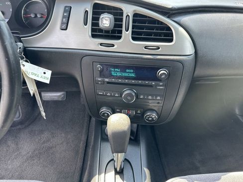 Used 2006 Chevrolet Monte Carlo LT w/ Preferred Equipment Group image 8
