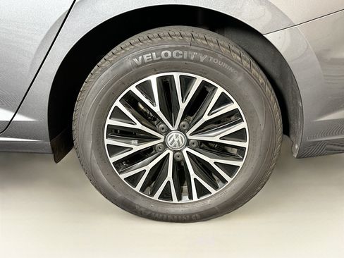 Used 2021 Volkswagen Jetta FWD image 11