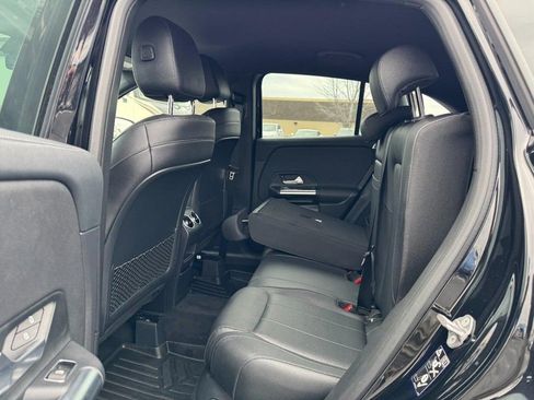 Used 2021 Mercedes-Benz GLA 250 4MATIC image 10