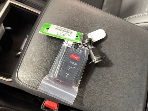 New 2025 Toyota Tacoma TRD Sport image 24