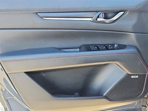 Used 2024 MAZDA CX-5 Carbon Edition image 11