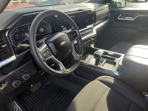 Used 2025 Chevrolet Silverado 1500 LT RWD image 19