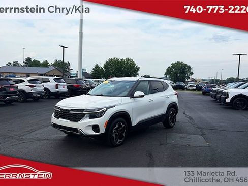 Used 2024 Kia Seltos EX FWD image 3