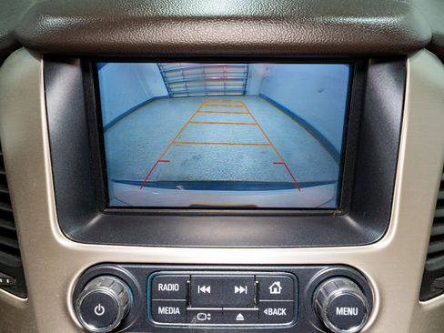 Used 2017 GMC Yukon Denali w/ Open Road Package image 22