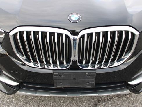 Used 2019 BMW X5 xDrive40i w/ Premium Package 2 image 53