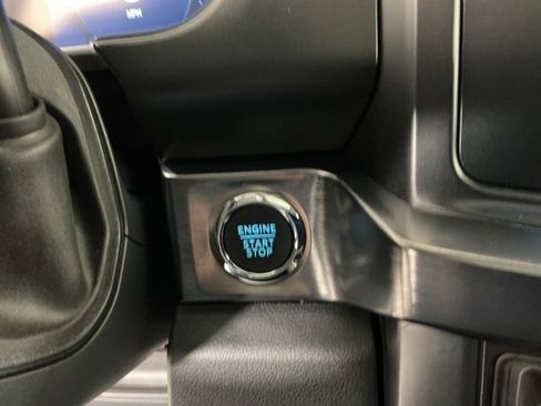 Certified 2025 Ford F350 Lariat w/ Black Appearance Package image 27