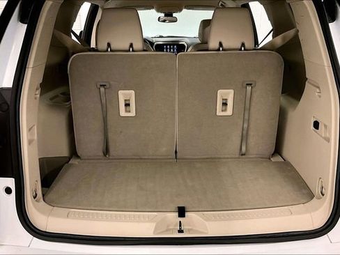 Used 2022 GMC Acadia Denali w/ Trailering Package image 37