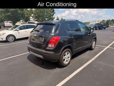 Used 2016 Chevrolet Trax LT FWD image 8