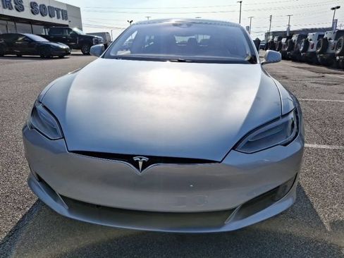 Used 2016 Tesla Model S 90D AWD/4WD image 3
