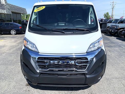 Used 2025 RAM ProMaster 2500 w/ U-Haul Equipment Group FWD image 5