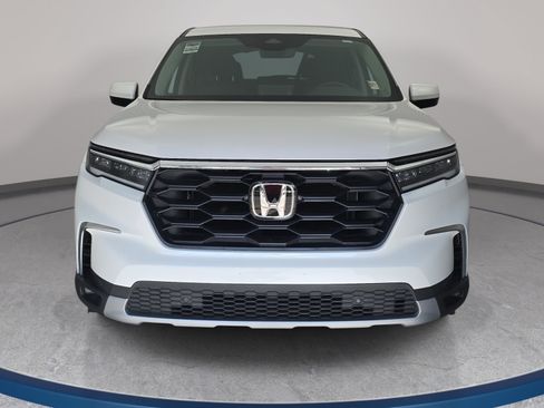 Certified 2025 Honda Pilot EX-L image 2