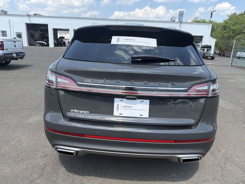 Certified 2023 Lincoln Nautilus Black Label AWD/4WD image 4