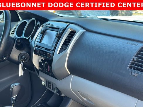 Used 2013 Toyota Tacoma PreRunner w/ SR5 Pkg image 26