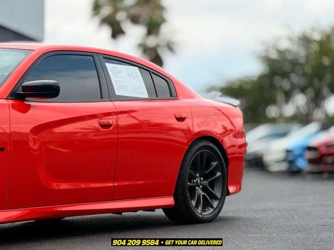 Used 2023 Dodge Charger R/T w/ Plus Group RWD image 4