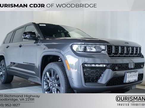 New 2026 Jeep Grand Cherokee L Limited AWD/4WD image 1