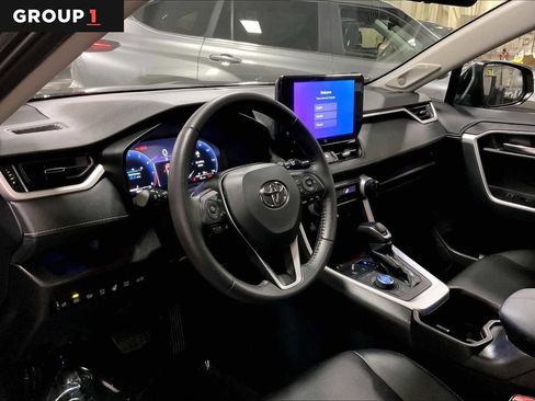 Used 2024 Toyota RAV4 Limited w/ Advanced Technology Package image 15