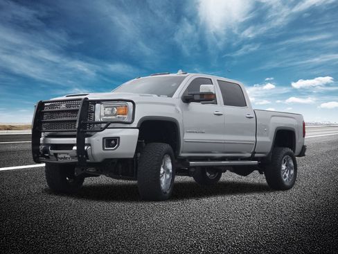 Used 2018 GMC Sierra 2500 Denali w/ Duramax Plus Package image 16