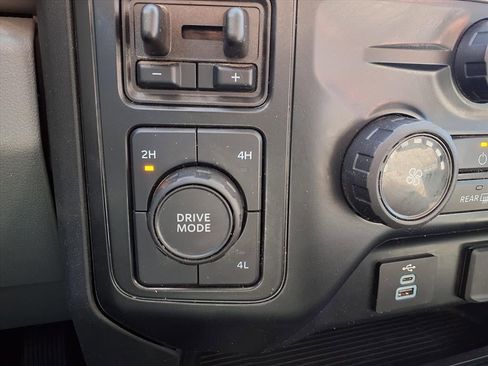 Used 2024 Ford F350 XL w/ 360-Degree Camera Package image 39