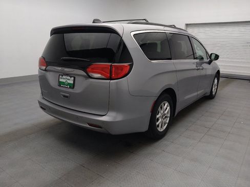 Used 2021 Chrysler Voyager Lxi FWD image 9
