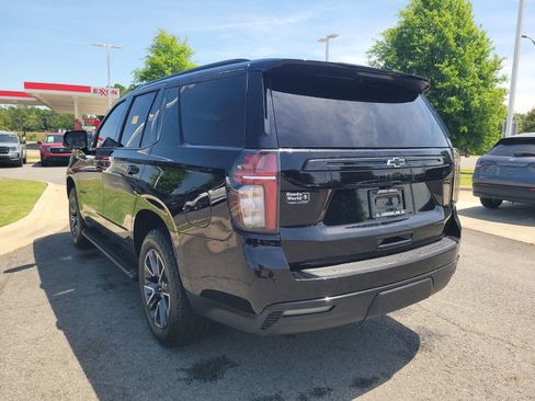 Used 2023 Chevrolet Tahoe Z71 w/ Luxury Package AWD/4WD image 5