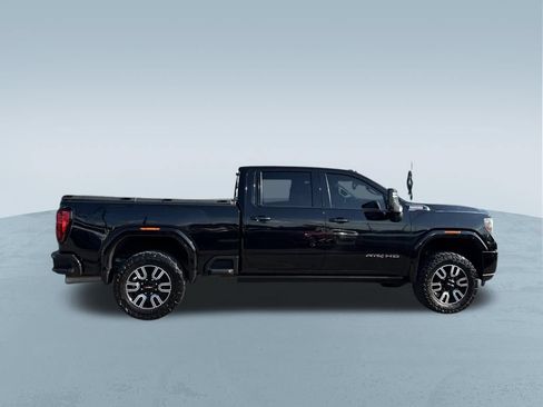 Used 2022 GMC Sierra 2500 AT4 w/ AT4 Premium Plus Package AWD/4WD image 9