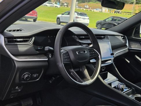 New 2026 Jeep Grand Cherokee Altitude RWD image 13