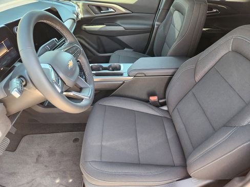 New 2026 Chevrolet Equinox EV LT w/ Comfort Package AWD/4WD image 9
