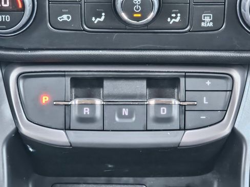 Used 2024 GMC Terrain AT4 w/ Tech Package AWD/4WD image 12