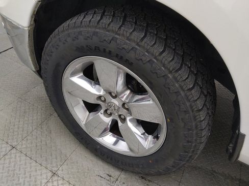 Used 2019 RAM 1500 Big Horn RWD image 31