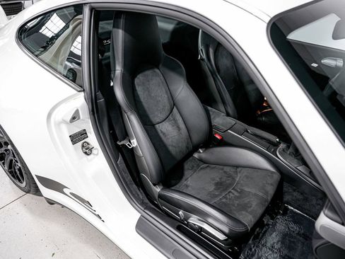 Used 2008 Porsche 911 GT3 RS RWD image 27