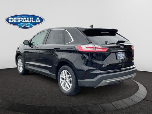 Certified 2022 Ford Edge SEL w/ Convenience Package image 3