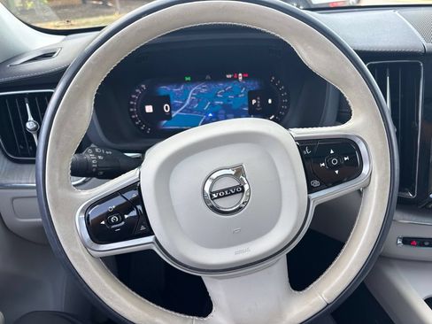 Used 2023 Volvo XC60 B5 Ultimate w/ Climate Package AWD/4WD image 26