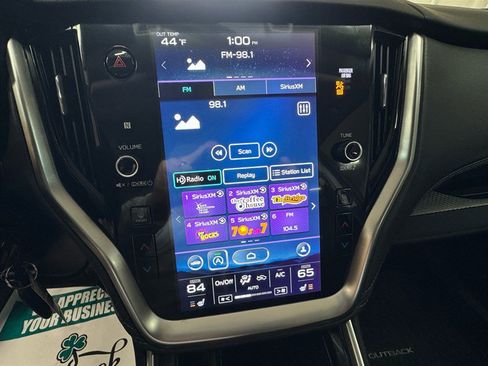 Used 2021 Subaru Outback Premium image 17