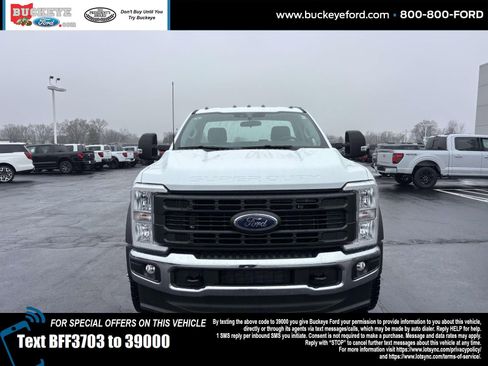 New 2026 Ford F450 XL w/ XL Driver Assist Package AWD/4WD image 2