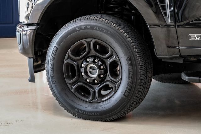 Used 2023 Ford F250 XL w/ STX Appearance Package AWD/4WD image 47