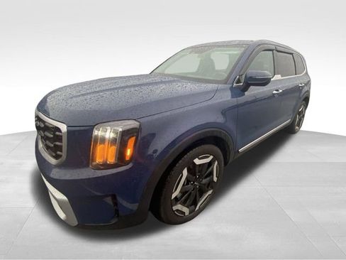 Used 2024 Kia Telluride S w/ S Sunroof Package AWD/4WD image 2