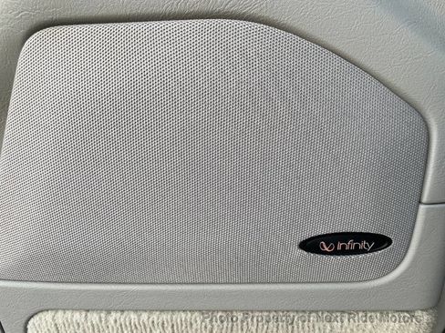Used 2006 Kia Amanti FWD image 23