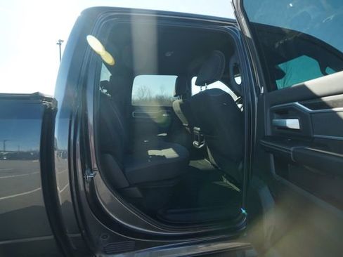 Used 2022 RAM 2500 Big Horn w/ Level A Equipment Group image 21