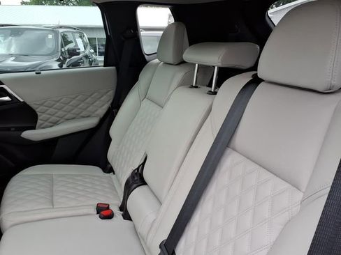 Used 2023 Mitsubishi Outlander SEL 40th Anniversary AWD/4WD image 20