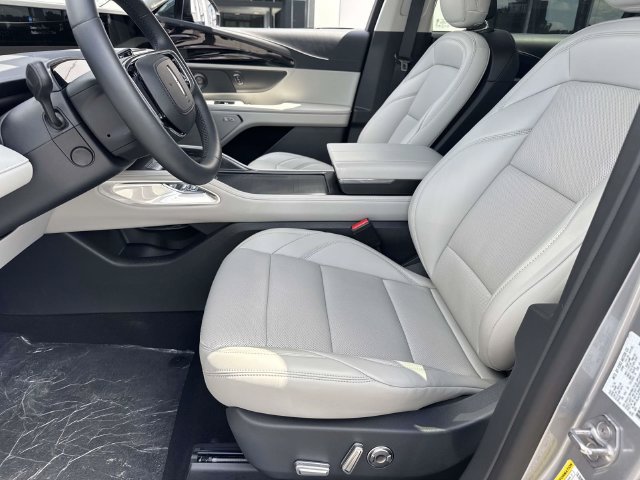 New 2026 Lincoln Nautilus Premier w/ Equipment Group 102A AWD/4WD image 17