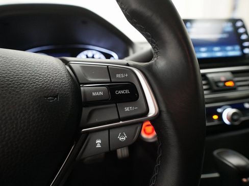 Used 2020 Honda Accord Sport image 18